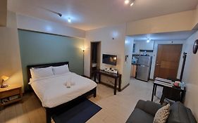 Palm Tree Condos Near Mnl Airport Terminal 3 By Elr